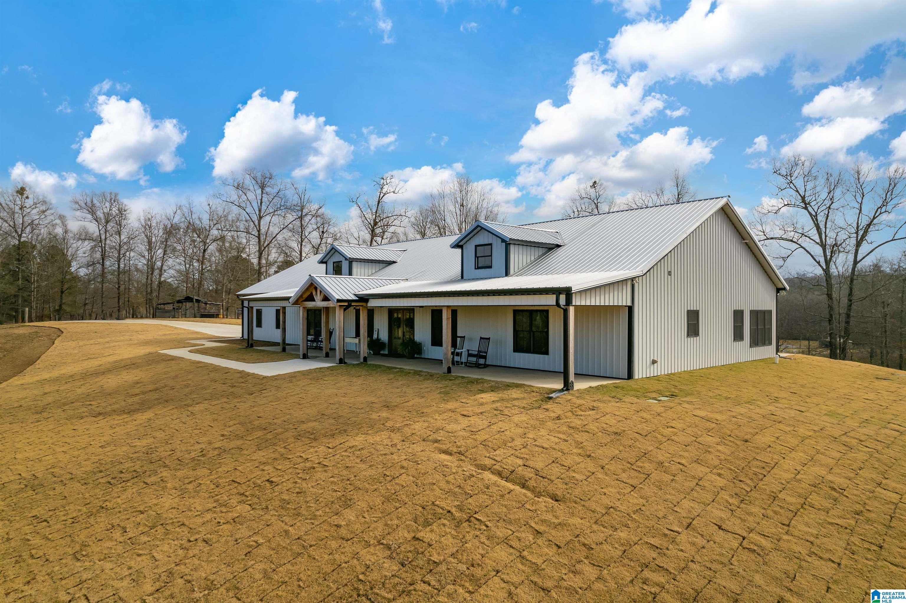 674 Dry Creek Road Cropwell, AL 35054 - Photo 3 of 49