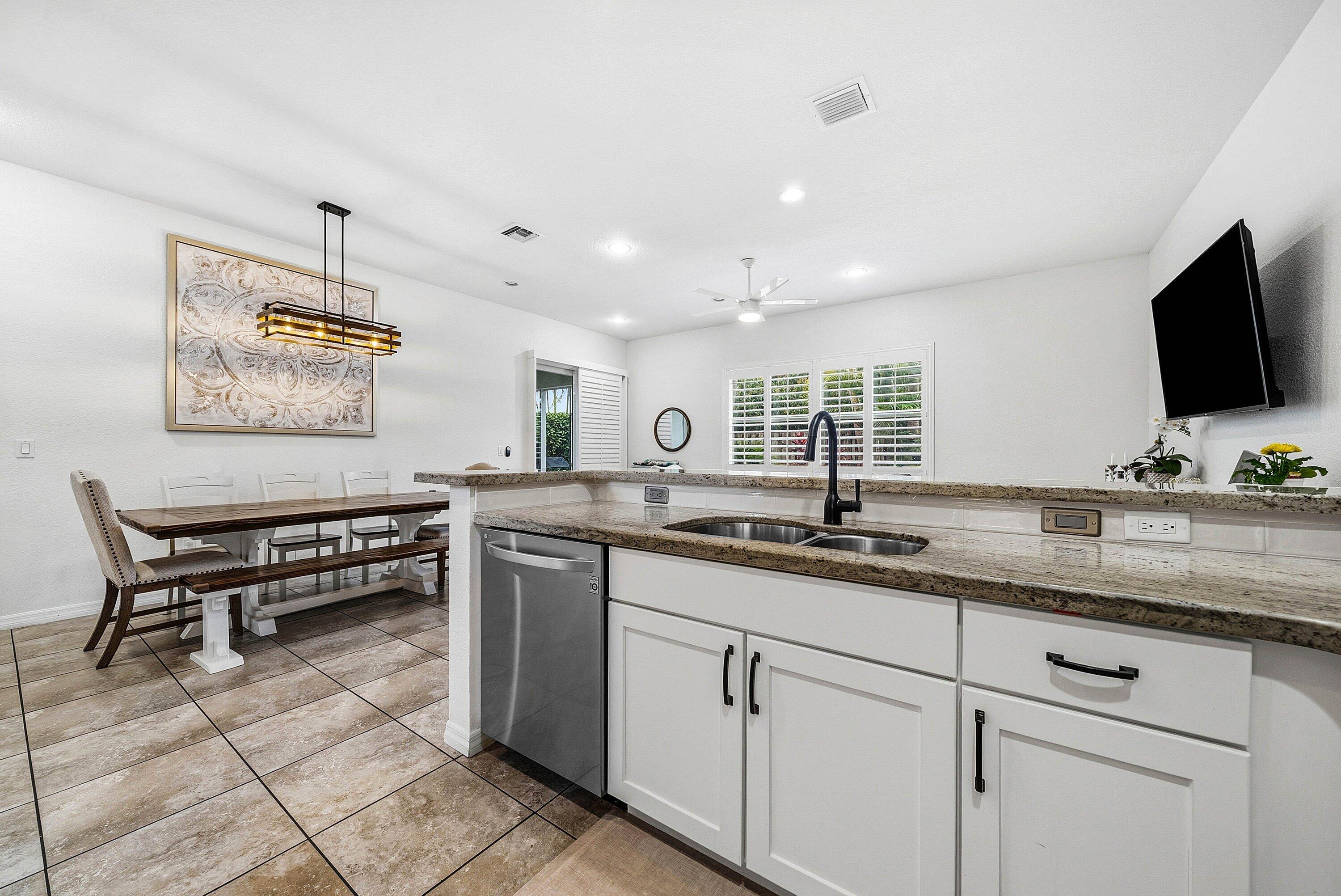 409 Francesca Ridge Road Boynton Beach, FL 33435 - Photo 7 of 41 Kitchen