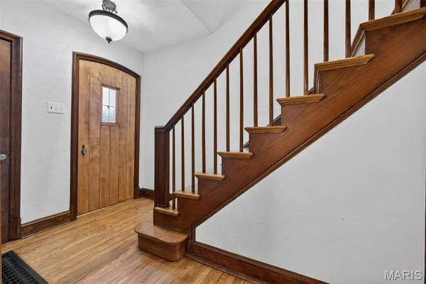 $1,100,000 | 6329 San Bonita Avenue, Clayton, MO 63105