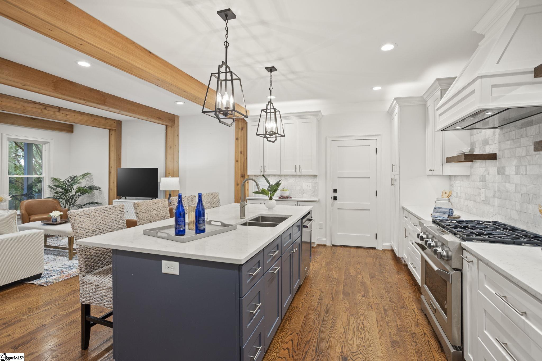 482 Old Rockhouse Road Greenville, SC 29609 - Photo 14 of 48