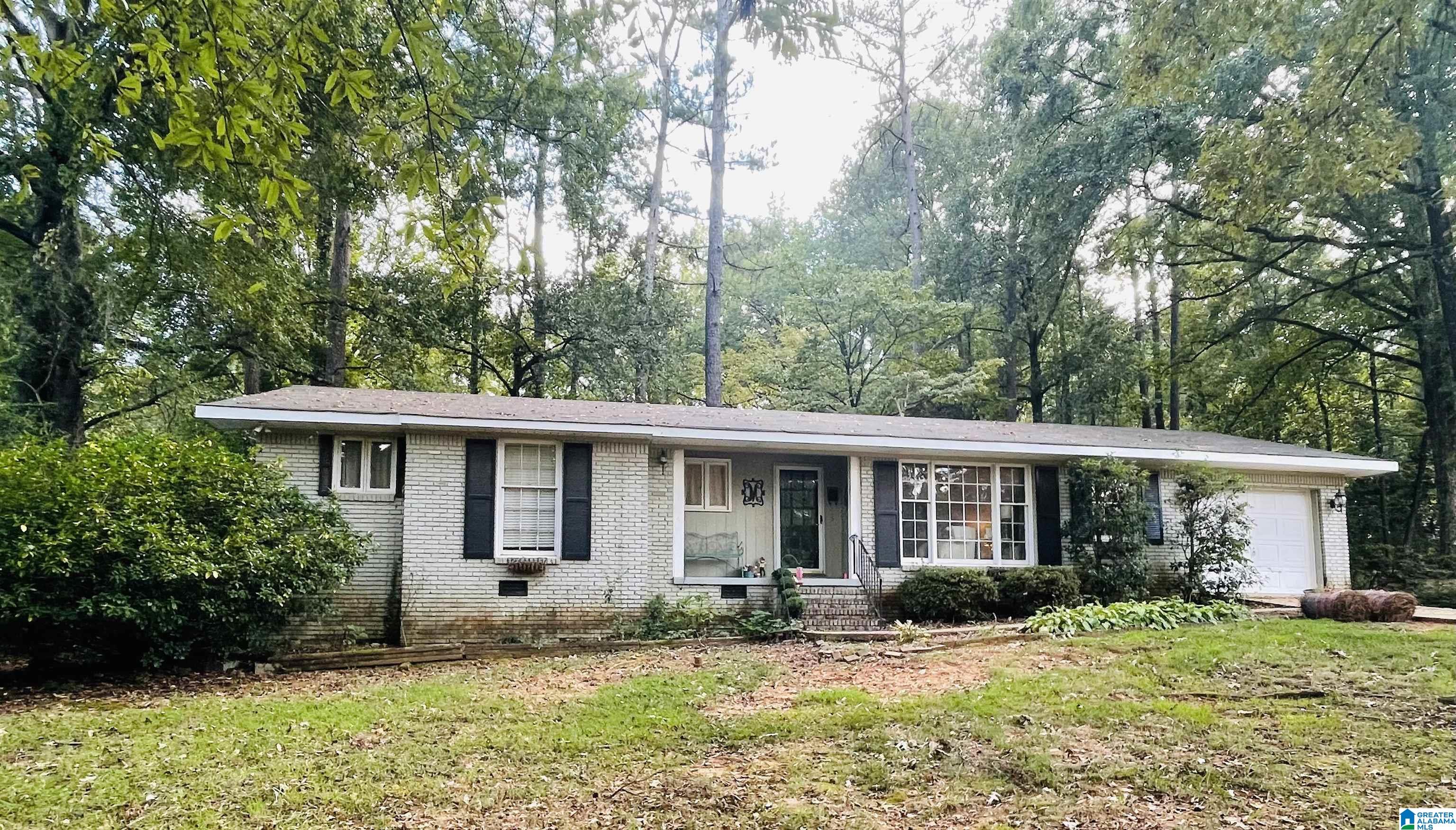 1403 Terrace Road Sylacauga, AL 35150 - Photo 1 of 15