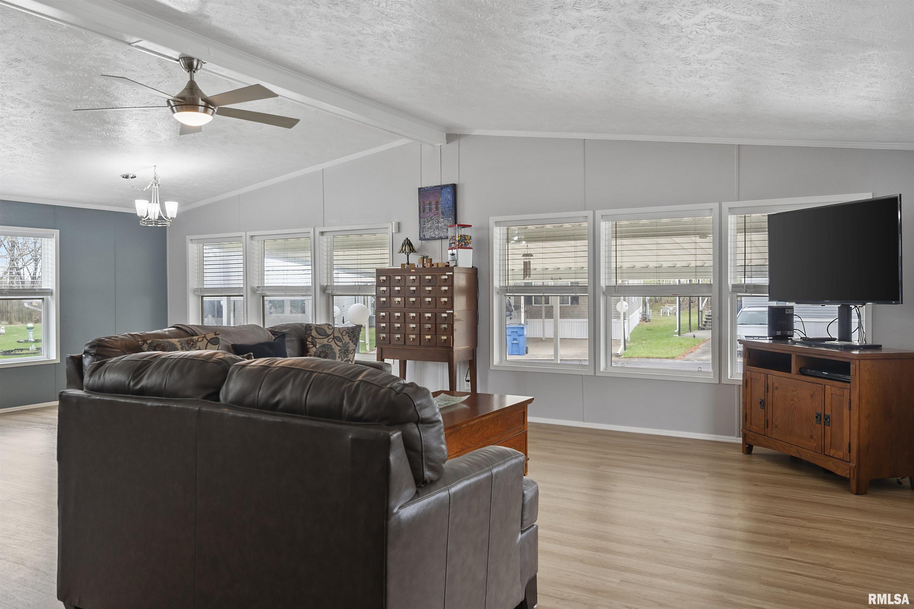 3535 East Cook Street Springfield, IL 62703 - Photo 5 of 28