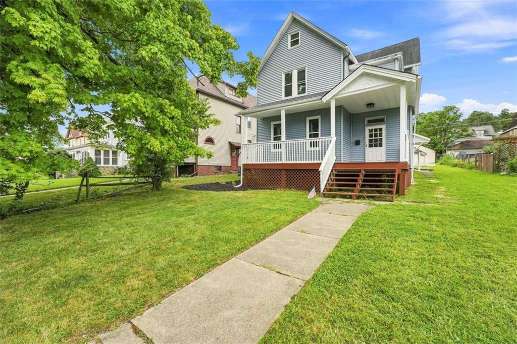 1522 Ridge Avenue Coraopolis, PA 15108 - Photo 2 of 42 Gallery Image 2
