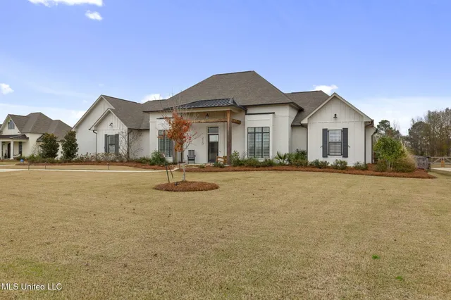 $859,000 | 210 Disciple Drive, Brandon, MS 39047