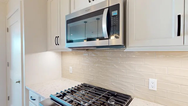 $646,347 | 1 Longview Drive, Unit 306, Atkinson, NH 03811