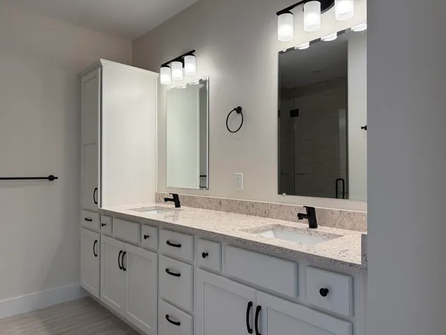 $646,347 | 1 Longview Drive, Unit 306, Atkinson, NH 03811