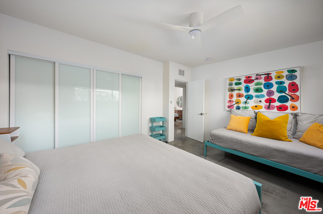 289 North Michelle Road Palm Springs, CA 92262 - Photo 23 of 40