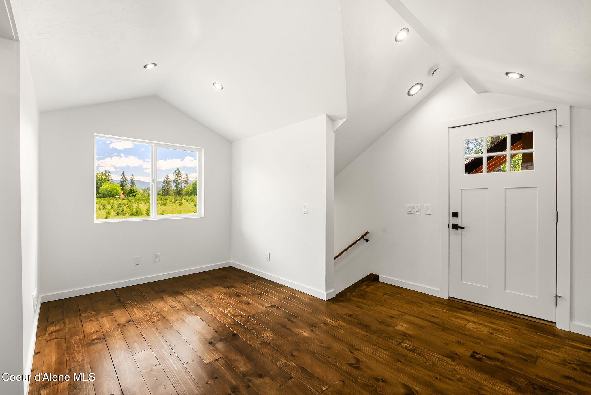 3120 Colburn Culver Road Sandpoint, ID 83864 - Photo 29 of 52 28_DSC08755