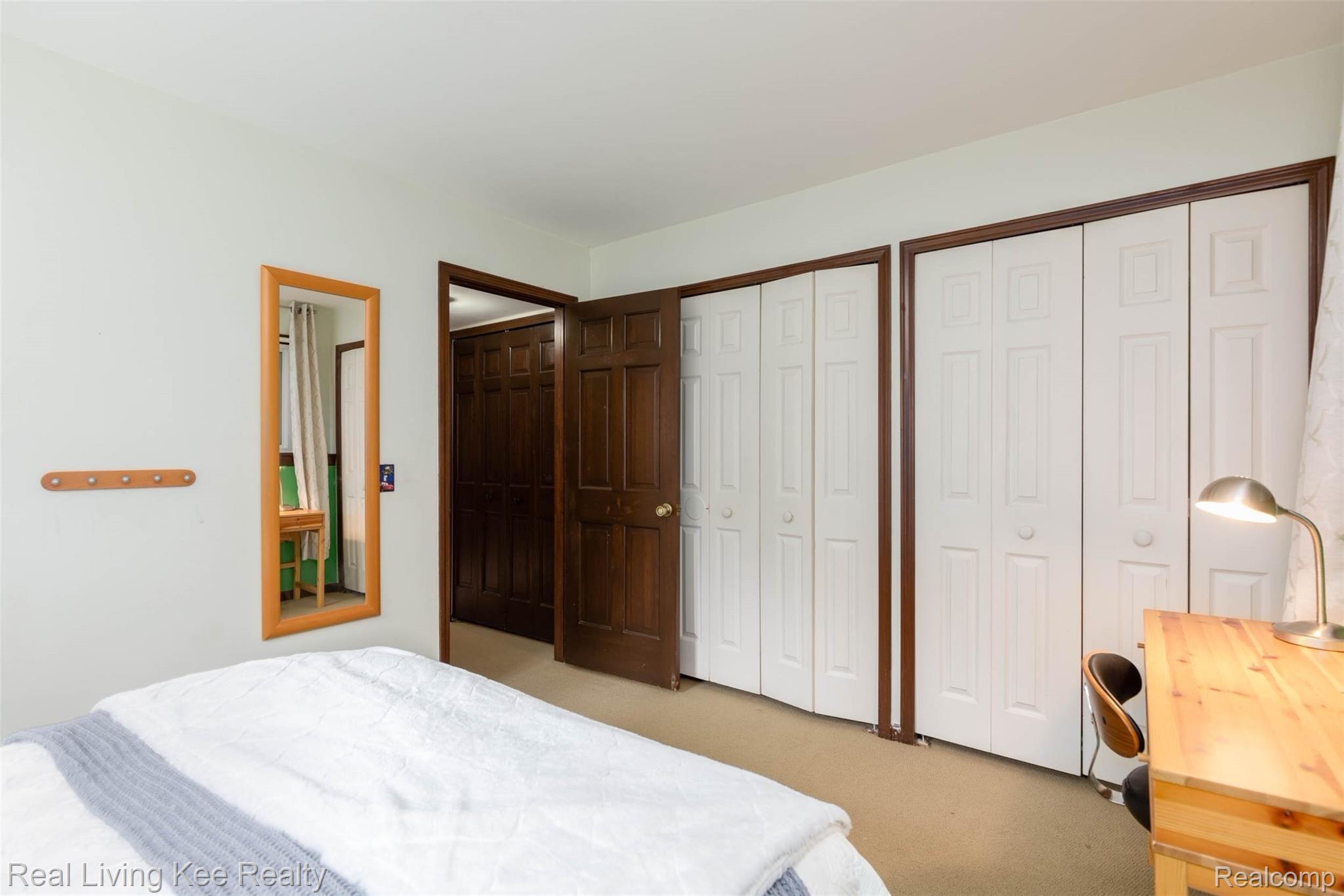 440 Lake Forest Road Rochester, MI 48309 - Photo 25 of 32 440 Lake Forest Rd-25.jpg