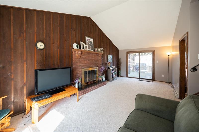 725 Blue Ridge Road Pittsburgh, PA 15239 - Photo 12 of 25 Gallery Image 12