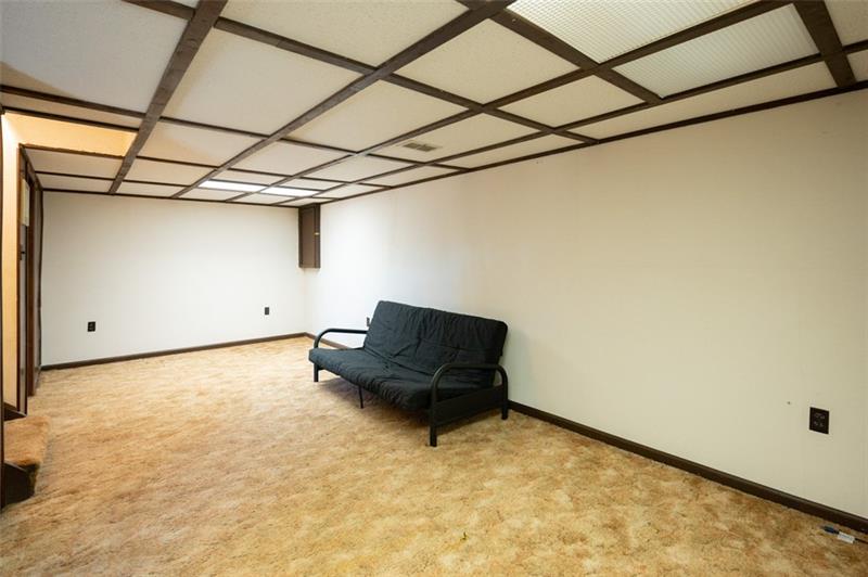 725 Blue Ridge Road Pittsburgh, PA 15239 - Photo 22 of 25 Gallery Image 22