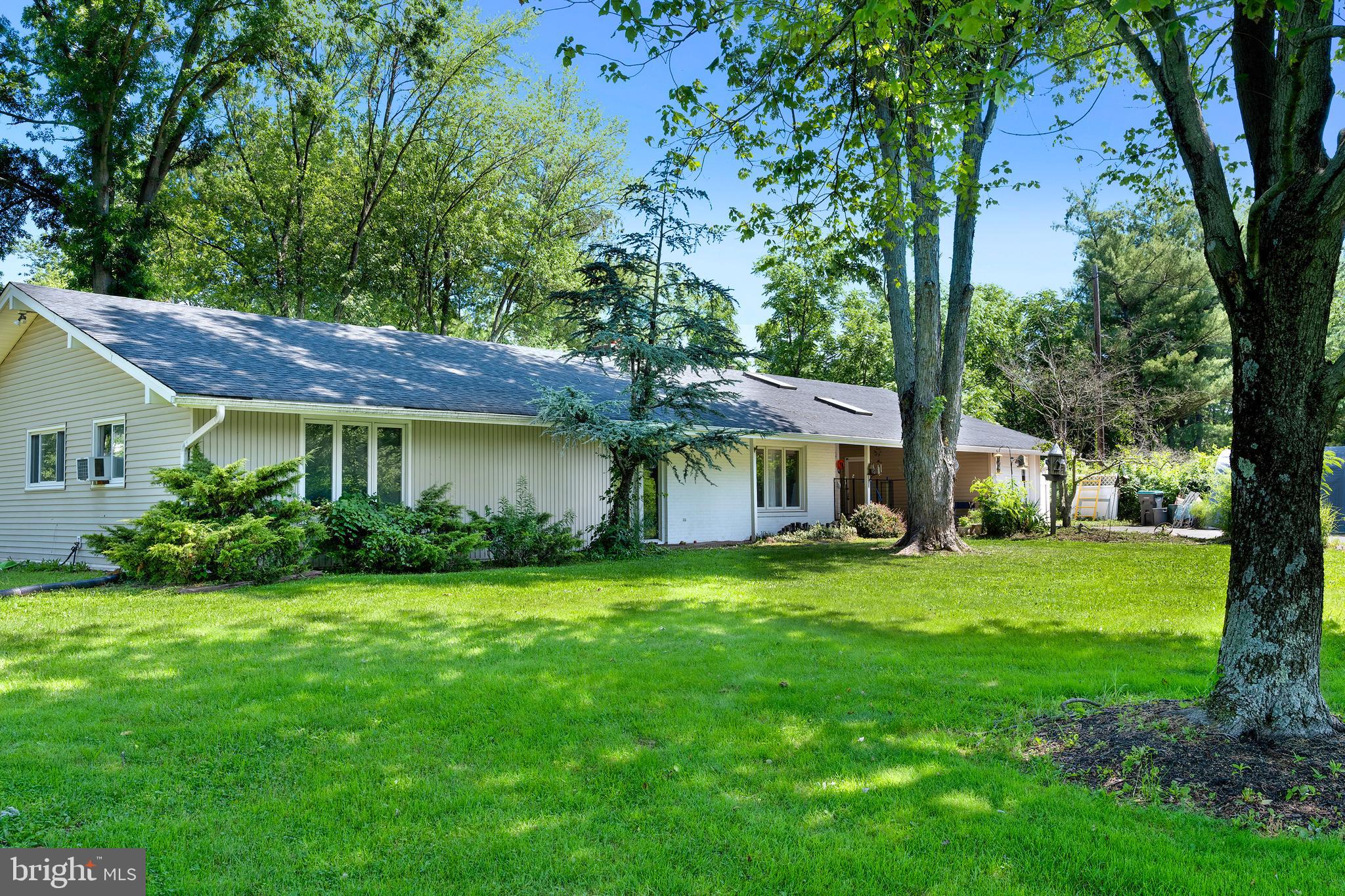 420 Sunset Road Skillman, NJ 08558 - Photo 3 of 10