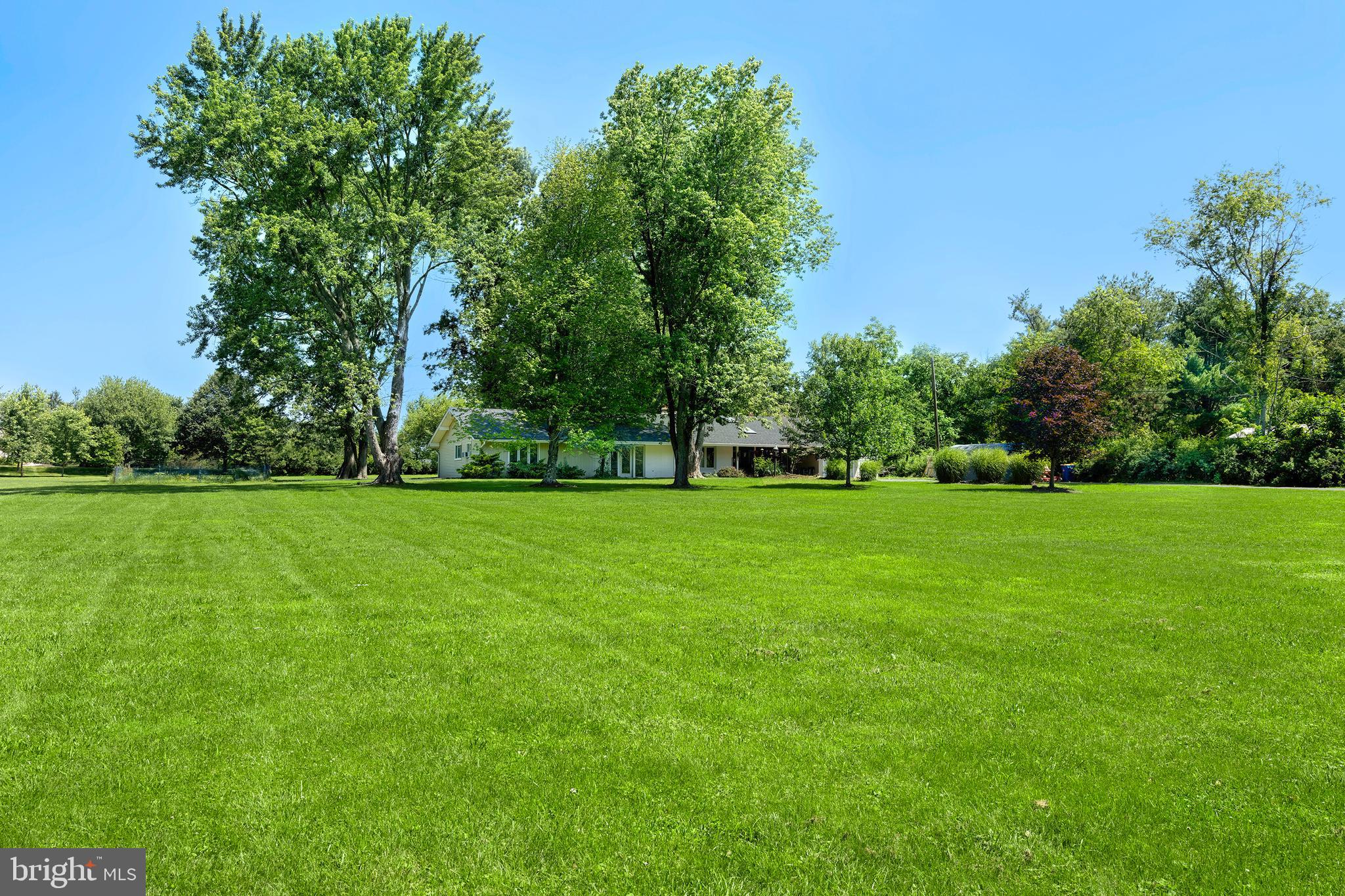 420 Sunset Road Skillman, NJ 08558 - Photo 9 of 10