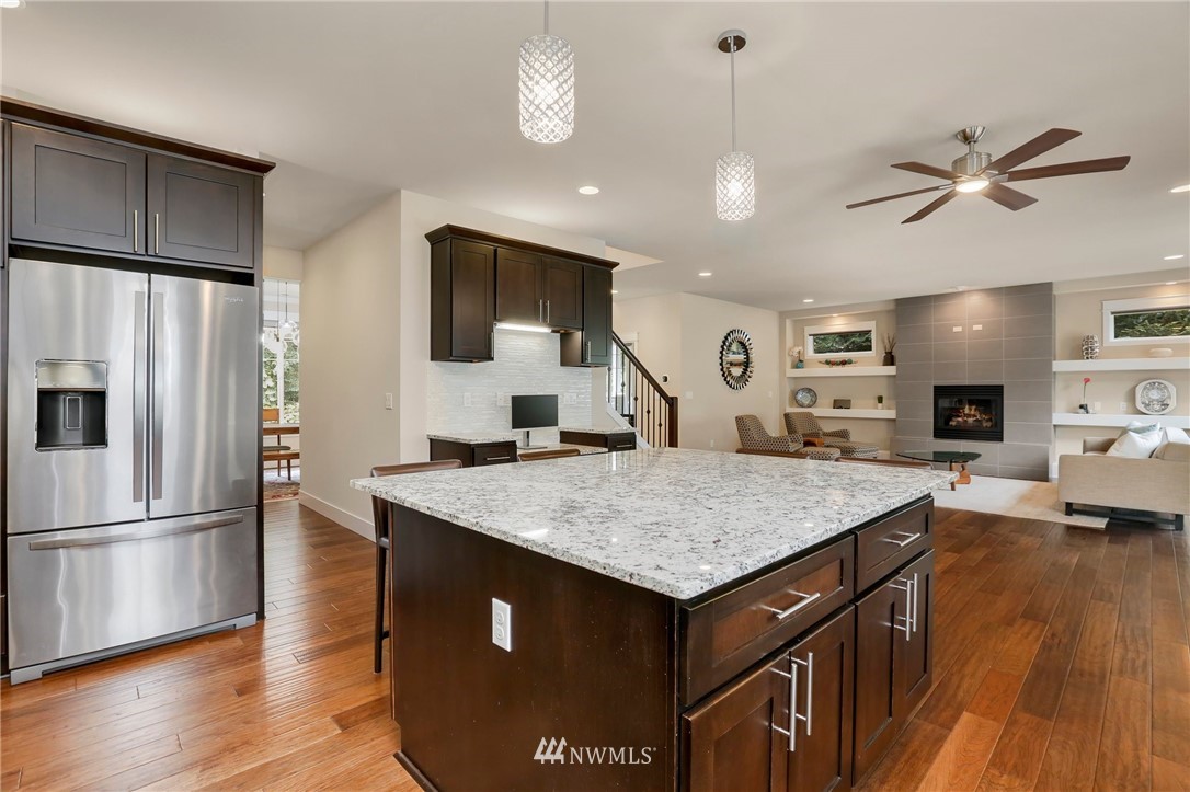 2129 242nd Street Southwest Bothell, WA 98021 - Photo 11 of 40