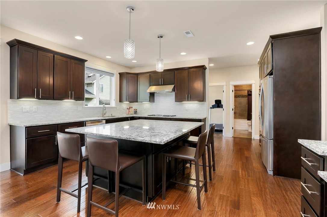 2129 242nd Street Southwest Bothell, WA 98021 - Photo 10 of 40