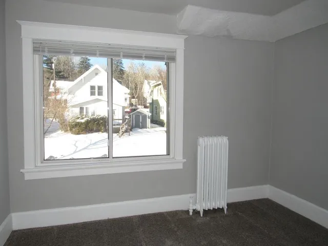 $220,000 | 8 Industrial Avenue, Duluth, MN 55808