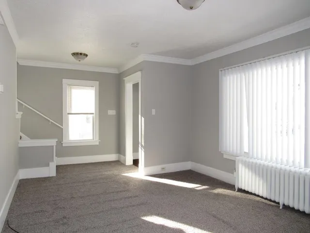 $220,000 | 8 Industrial Avenue, Duluth, MN 55808