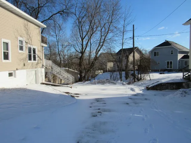$220,000 | 8 Industrial Avenue, Duluth, MN 55808