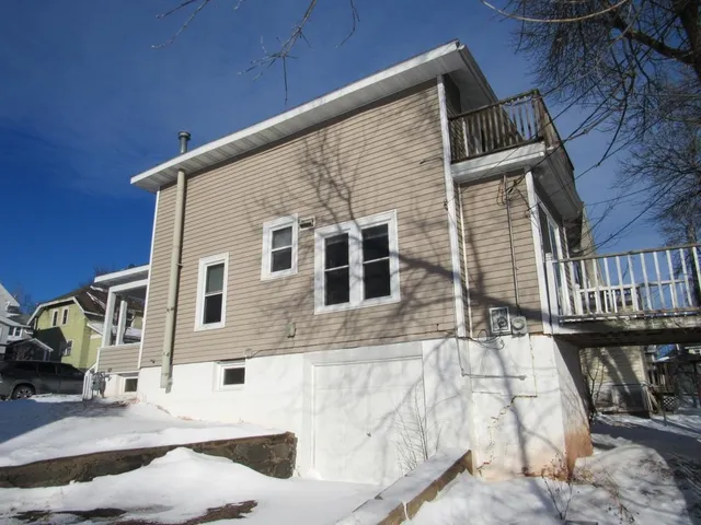 $220,000 | 8 Industrial Avenue, Duluth, MN 55808