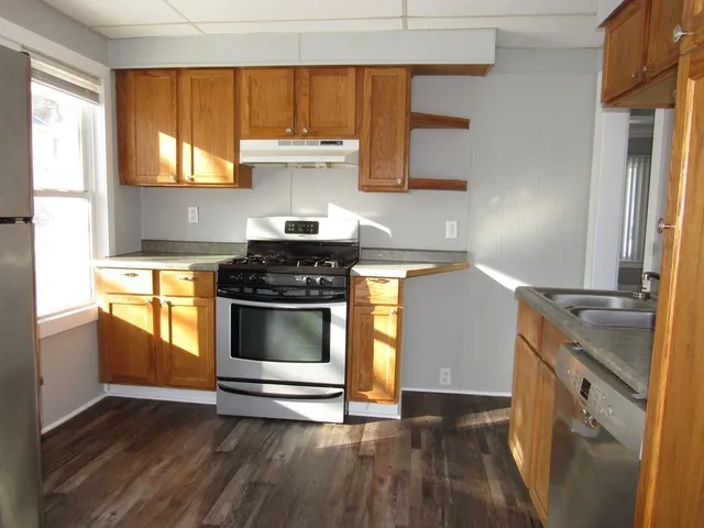 $220,000 | 8 Industrial Avenue, Duluth, MN 55808