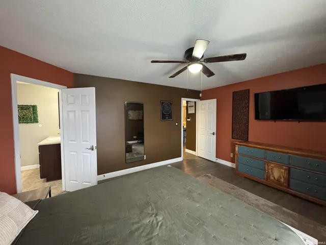 $320,000 | 13701 North Walnut Street, Muncie, IN 47303