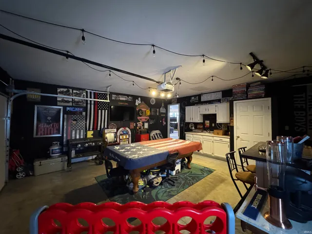 $320,000 | 13701 North Walnut Street, Muncie, IN 47303