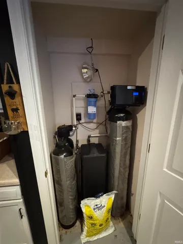 $320,000 | 13701 North Walnut Street, Muncie, IN 47303