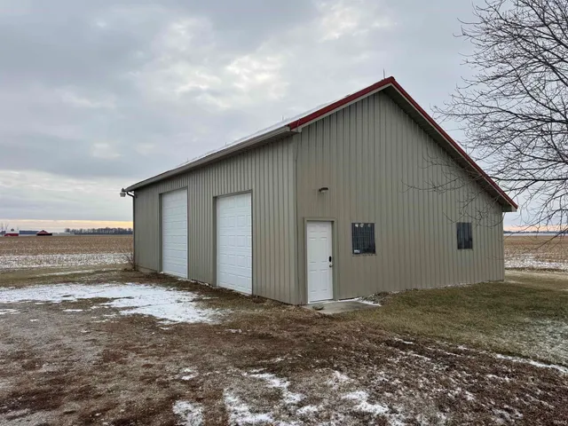 $320,000 | 13701 North Walnut Street, Muncie, IN 47303