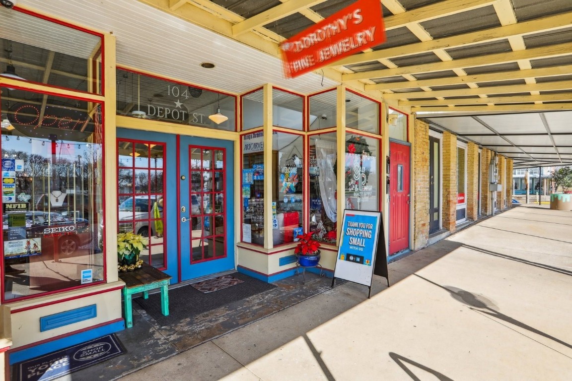 107 Two Bits Lane Elgin, TX 78621 - Photo 29 of 30