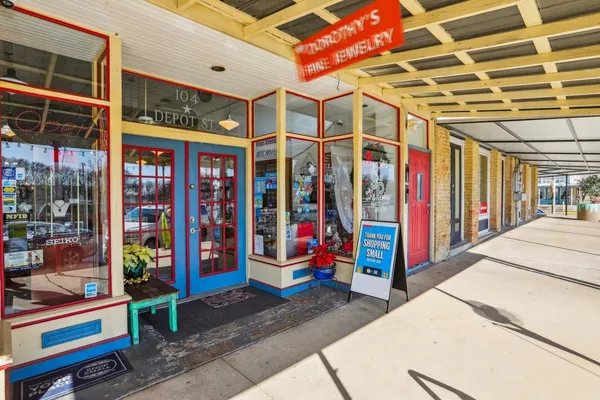 $333,075 | 107 Two Bits Lane, Elgin, TX 78621