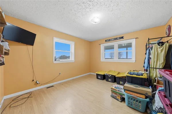 $279,900 | 16530 Woodchuck Alley, Kendall, NY 14476