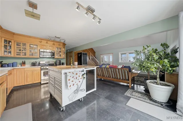 $279,900 | 16530 Woodchuck Alley, Kendall, NY 14476