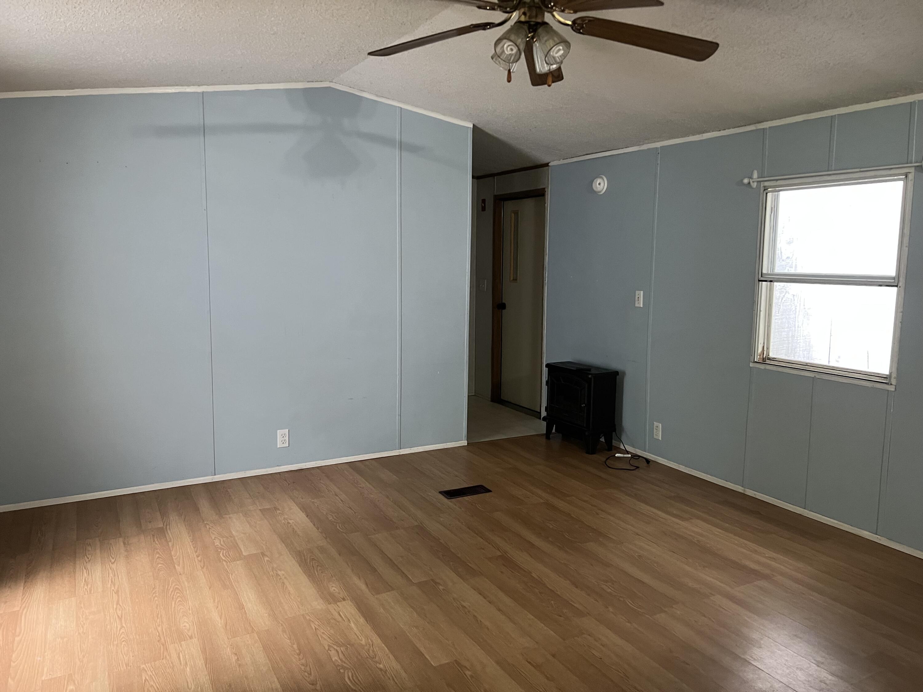 706 Litchfield Road Bowdoin, ME 04287 - Photo 5 of 16 IMG_0598 (1)