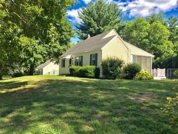 37 Northgate Road Northborough, MA 01532 - Photo 7 of 39 Gallery Image 7