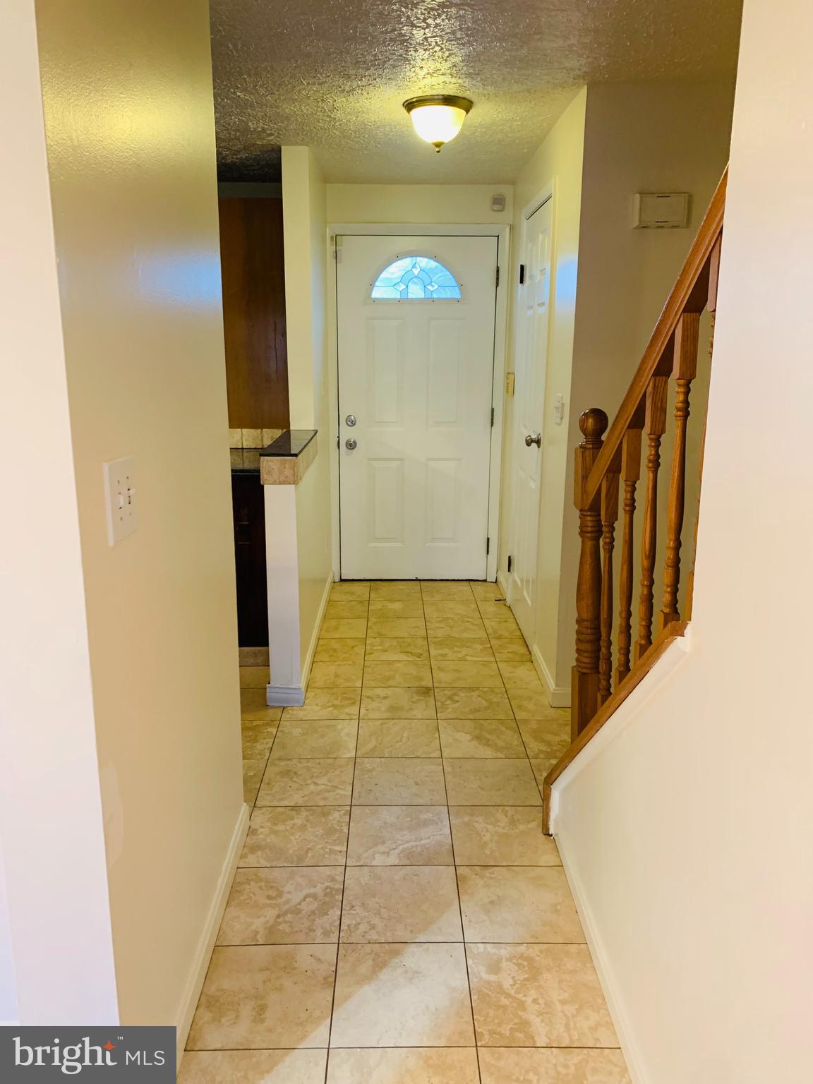 12508 Cross Ridge Way Germantown, MD 20874 - Photo 2 of 26 General Interior