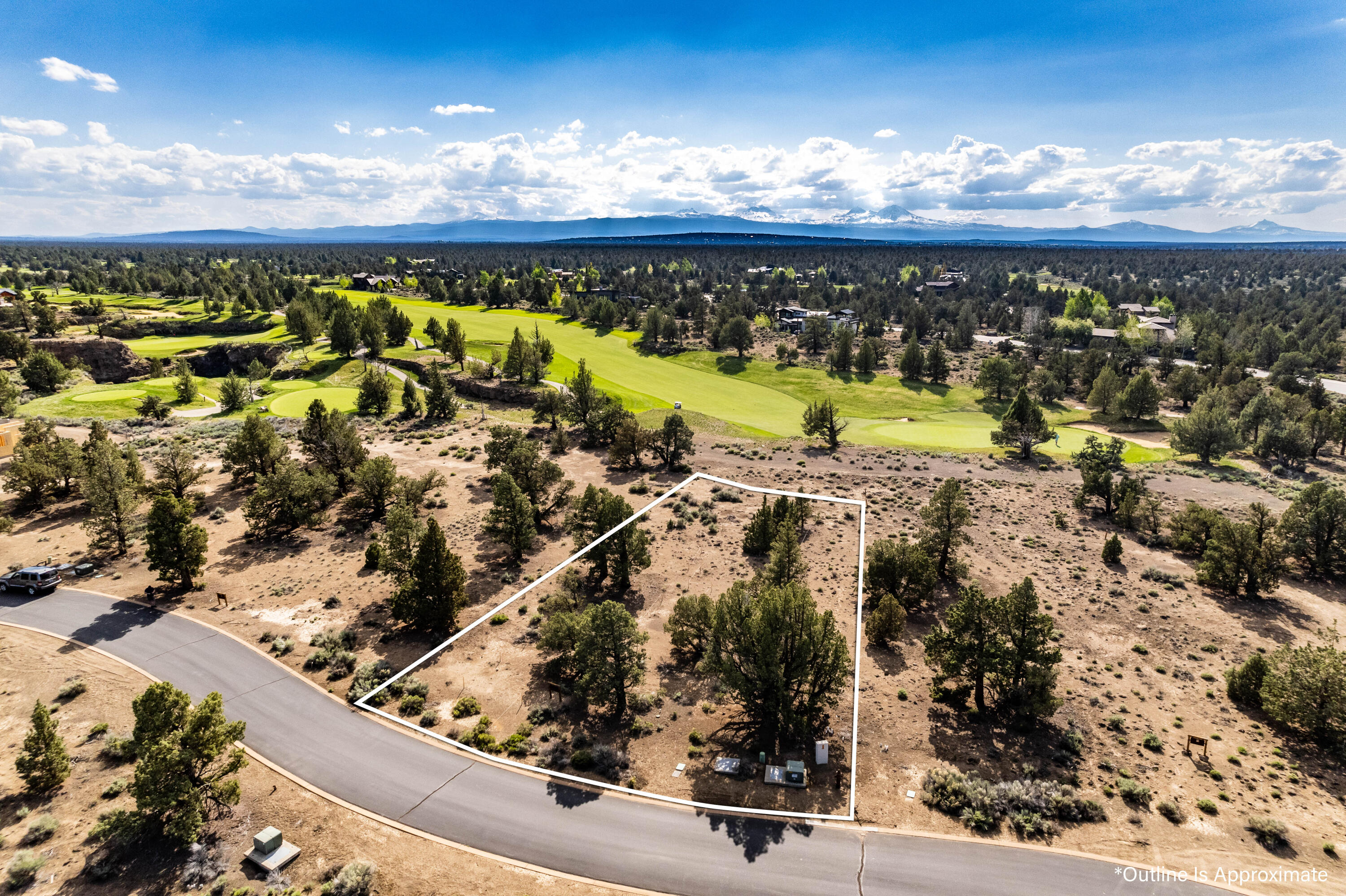 22933 Canyon View Loop, Unit LOT 186 Bend, OR 97701 - Photo 9 of 28 9.Pronghorn Lot 186-6