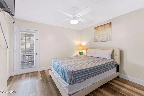 $1,800 | 120 Bonnie Lane, Panama City Beach, FL 32407