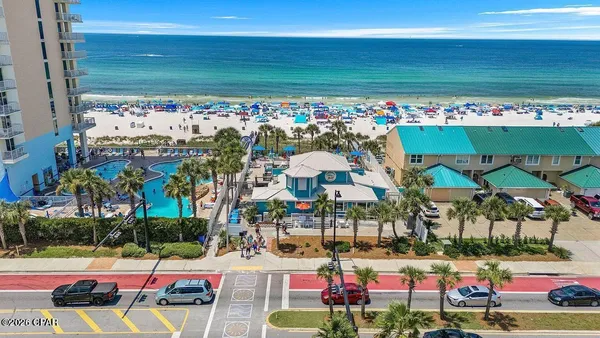 $1,800 | 120 Bonnie Lane, Panama City Beach, FL 32407