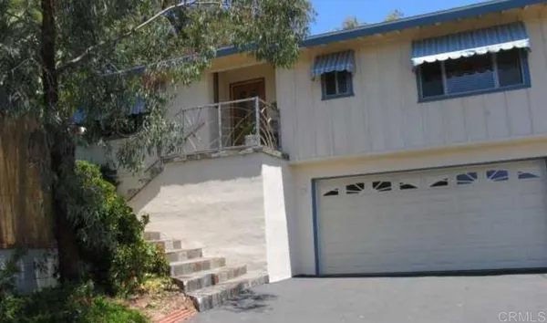 $899,000 | 2245 Maelee Drive, Vista, CA 92084