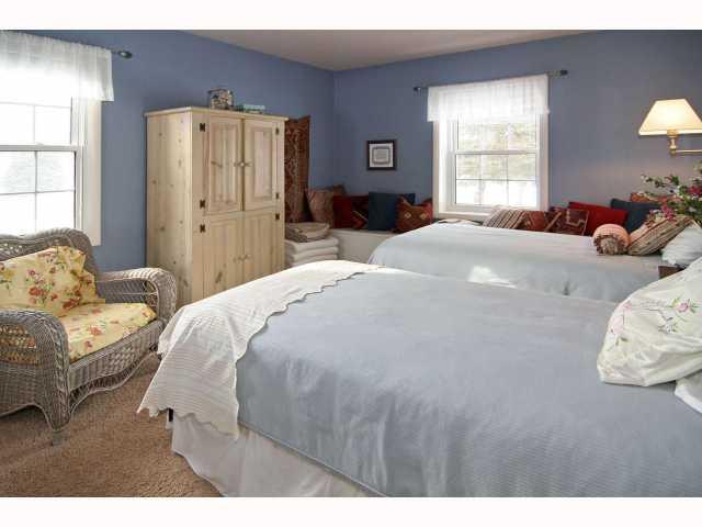 125 Park View Road Carmel, IN 46032 - Photo 8 of 12 Gallery Image 8