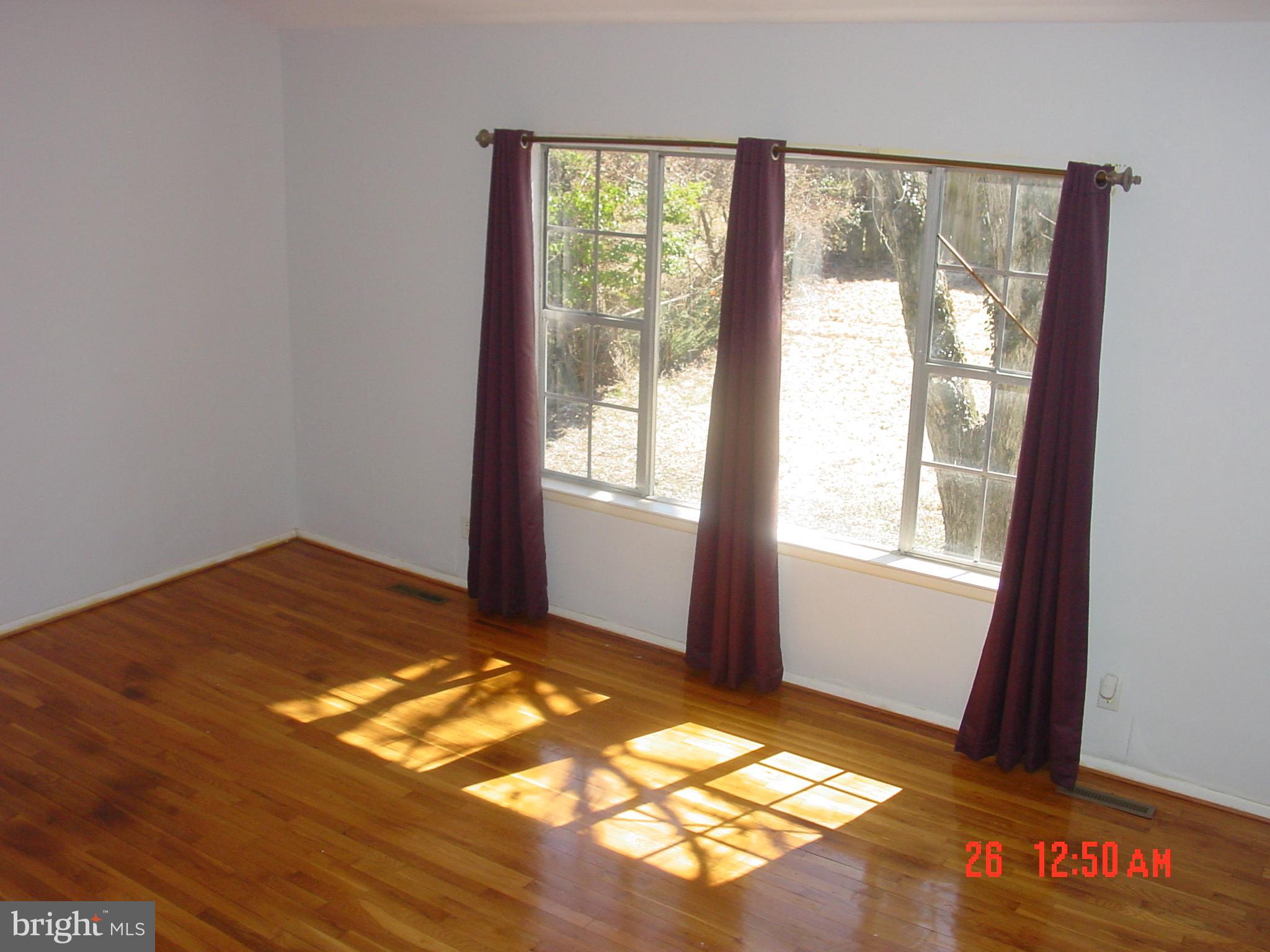 9815 Southall Road Randallstown, MD 21133 - Photo 16 of 26 Living Room