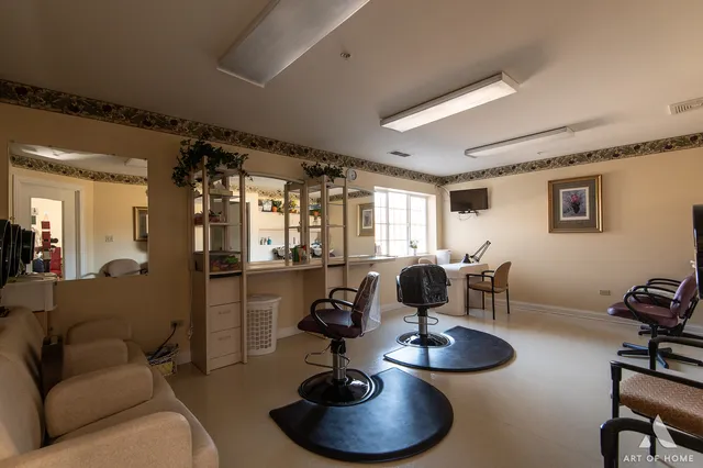 $119,900 | 801 North McLean Boulevard, Unit 324, Elgin, IL 60123