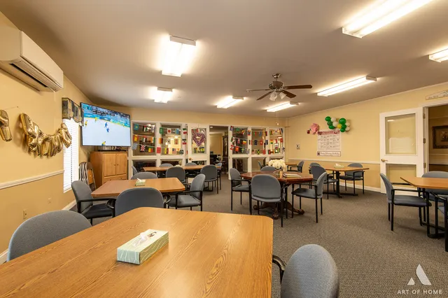 $119,900 | 801 North McLean Boulevard, Unit 324, Elgin, IL 60123