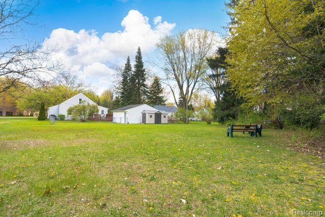 3710 John R Road Rochester Hills, MI 48307 - Photo 16 of 46