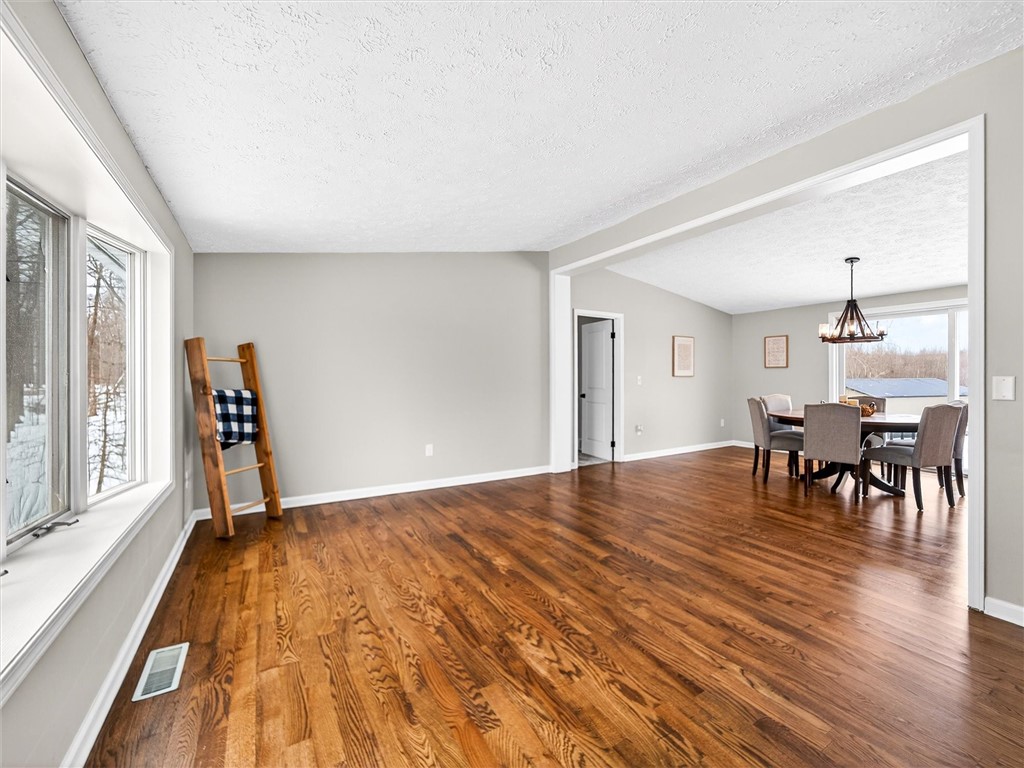 3571 Cole Road Palmyra, NY 14505 - Photo 18 of 50 OPEN PLAN