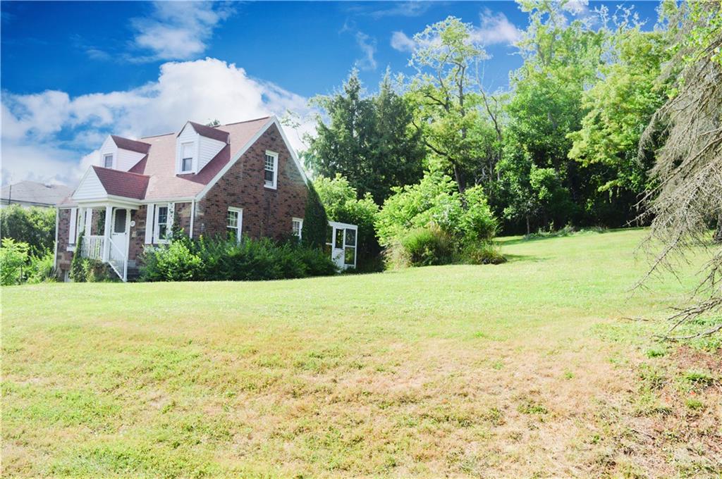 307 Idlewood Road Pittsburgh, PA 15235 - Photo 1 of 2 Gallery Image 1