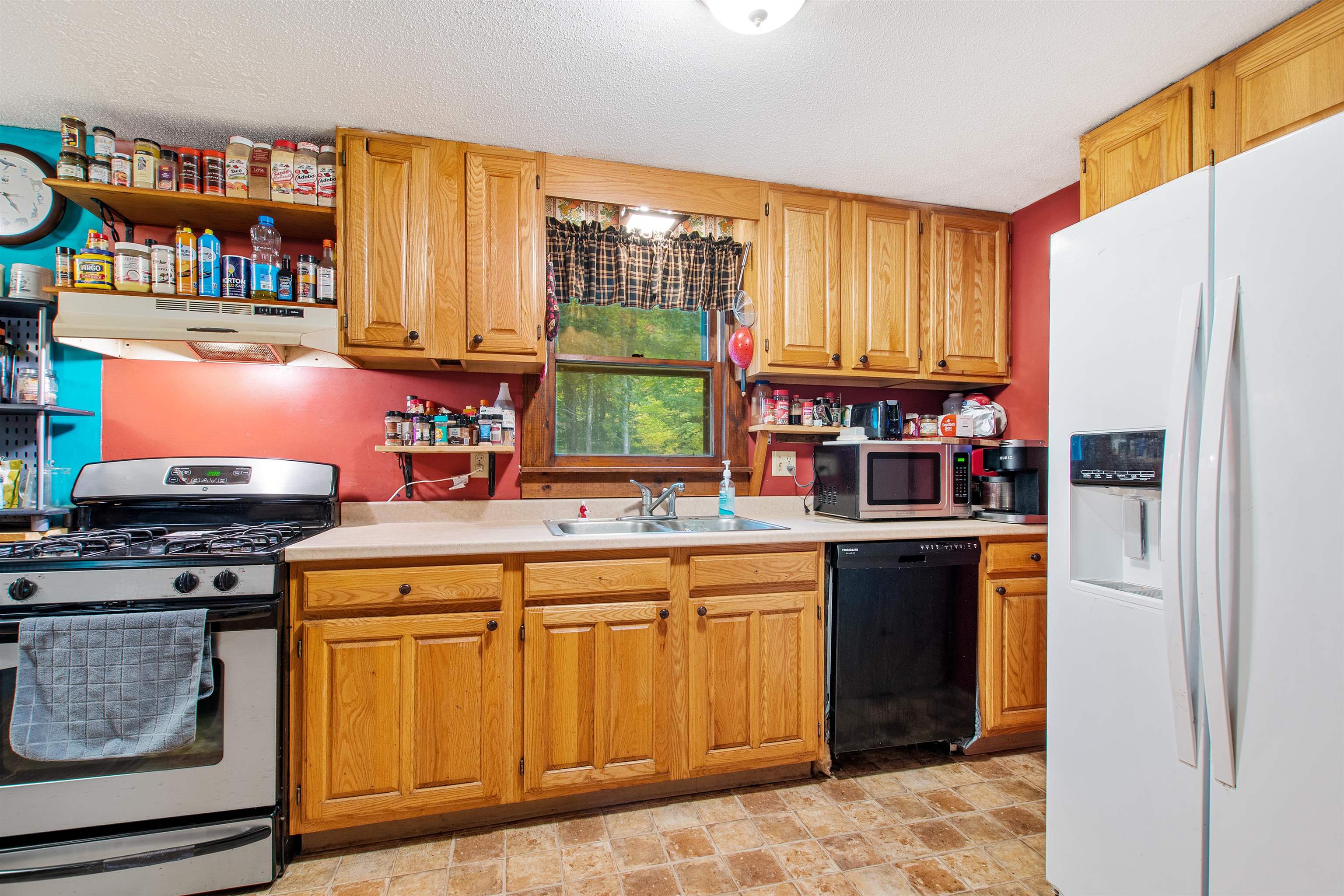 949 Manns Hill Road Littleton, NH 03561 - Photo 15 of 25