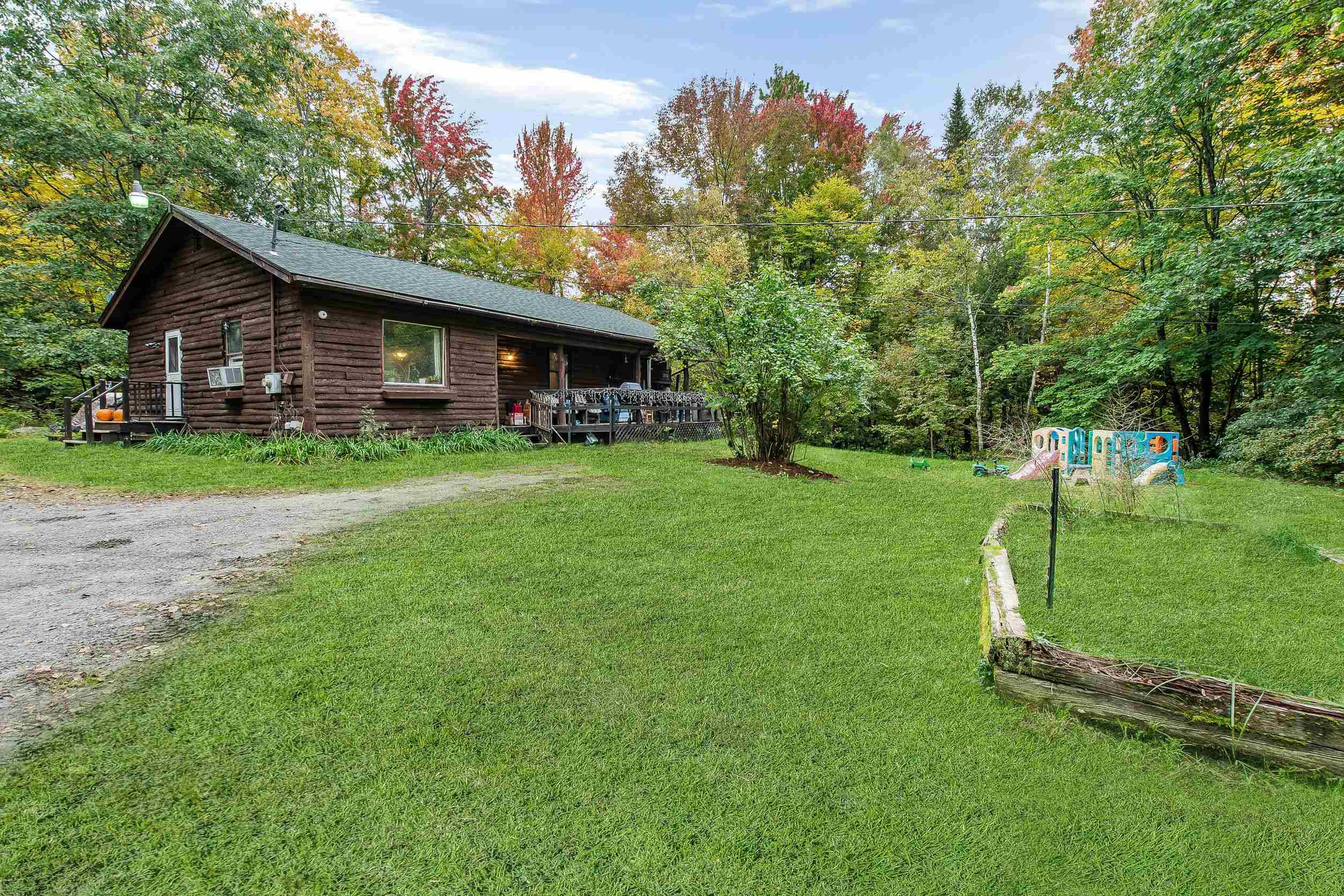 949 Manns Hill Road Littleton, NH 03561 - Photo 3 of 25