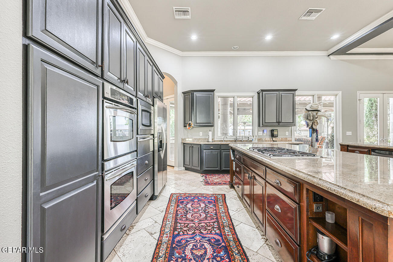 656 Cox Road El Paso, TX 79932 - Photo 20 of 99 362A8450_HDR