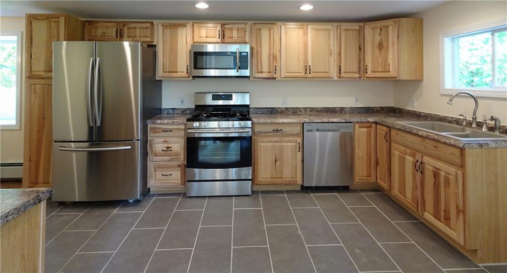544 Cape Road Standish, ME 04084 - Photo 4 of 16 Photo